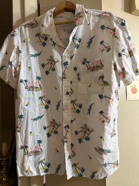 American Eagle Outfitters White Mens large Tropical Short-Sleeve Shirt